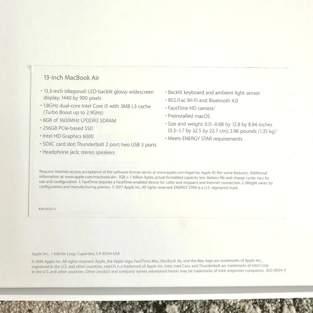 Apple MacBook Air in Silver 256GB
